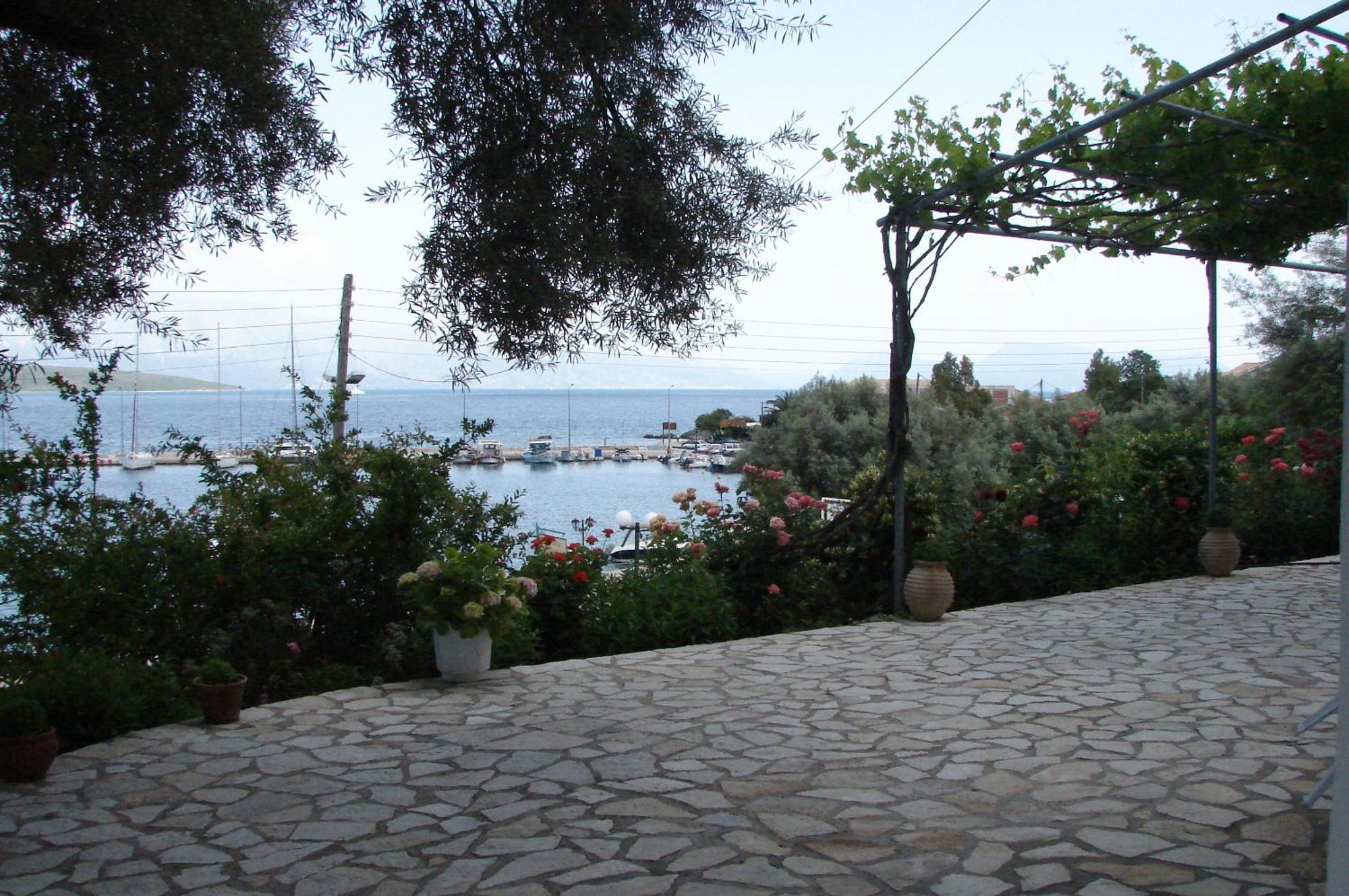 Villa Galanos Nikiana Exterior photo